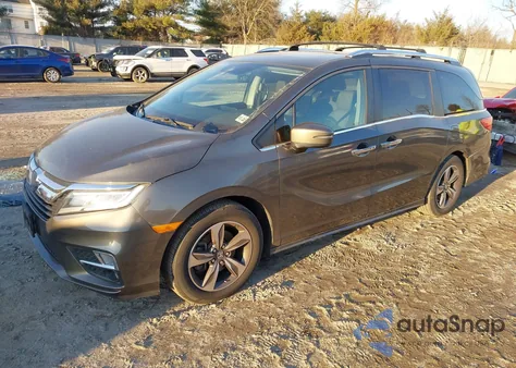 2018 Honda Odyssey Touring из США, поврежденный, VIN 5FNRL6H8XJB008475